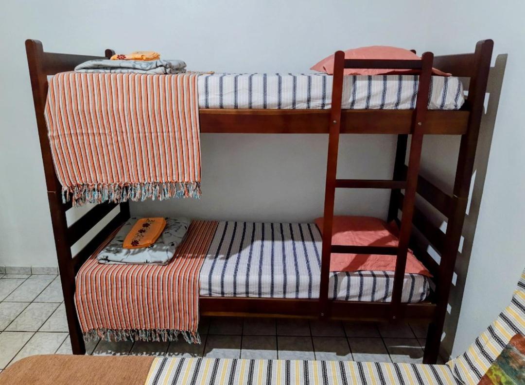 Suite Pe Na Areia- Espaco Independente Na Praia Do Curral Com Localizacao Privilegiada - Simplicidade E Comodidade Com O Por Do Sol Mais Lindo De Ilhabela - Melhor Custo Beneficio Para Ate 4 Pessoas , Na Av Jose Pacheco Do Nascimento Nº 7682 Ngoại thất bức ảnh