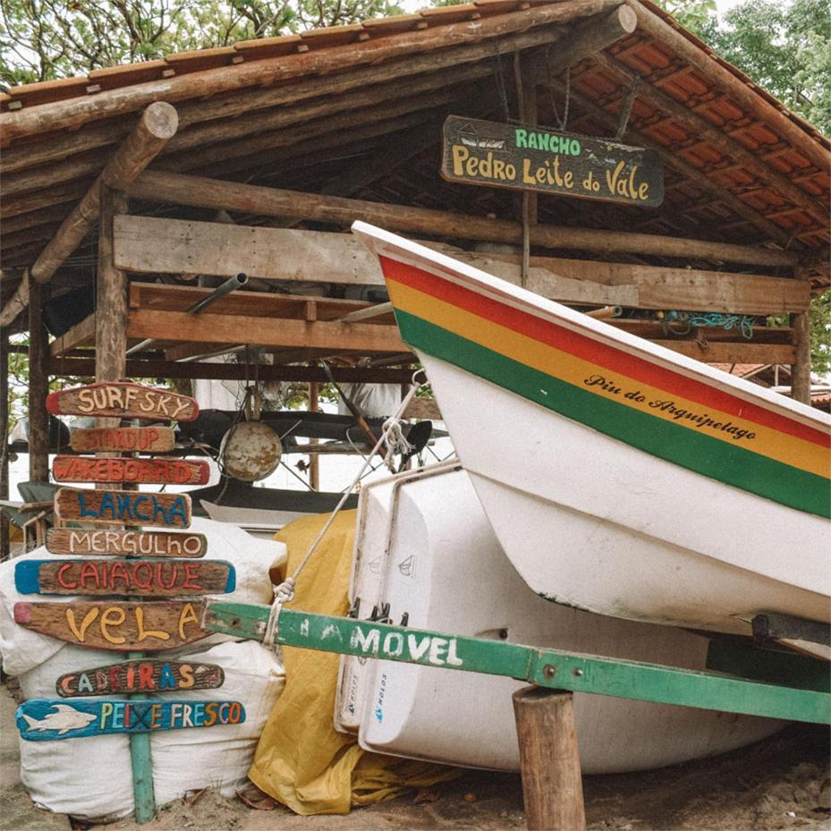 Suite Pe Na Areia- Espaco Independente Na Praia Do Curral Com Localizacao Privilegiada - Simplicidade E Comodidade Com O Por Do Sol Mais Lindo De Ilhabela - Melhor Custo Beneficio Para Ate 4 Pessoas , Na Av Jose Pacheco Do Nascimento Nº 7682 Ngoại thất bức ảnh